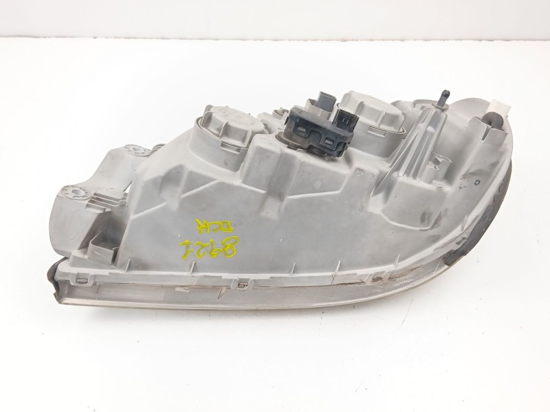 Recambio de faro derecho para kia carnival ii (gq) 2.9 crdi referencia OEM IAM 0K54E51030A  