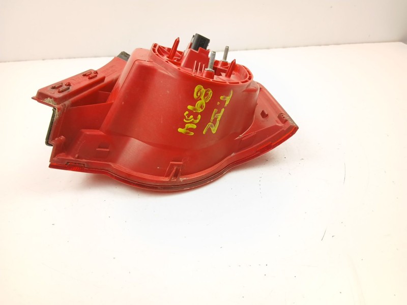 Recambio de piloto trasero izquierdo para volkswagen passat b6 (3c2) 2.0 fsi referencia OEM IAM 3C5945075C  