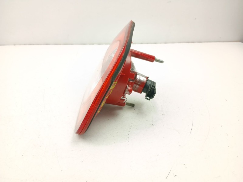 Recambio de piloto porton izquierdo para volkswagen passat b6 (3c2) 2.0 fsi referencia OEM IAM 3C5945076C  