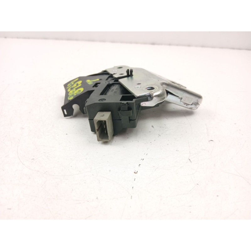 Recambio de cerradura maletero porton para volkswagen passat b6 (3c2) 2.0 fsi referencia OEM IAM 4F5827505D  4E5827505D