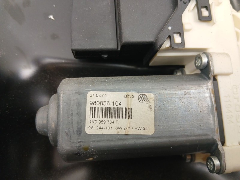 Recambio de elevalunas trasero derecho para volkswagen passat b6 (3c2) 2.0 fsi referencia OEM IAM 1K0959704F  