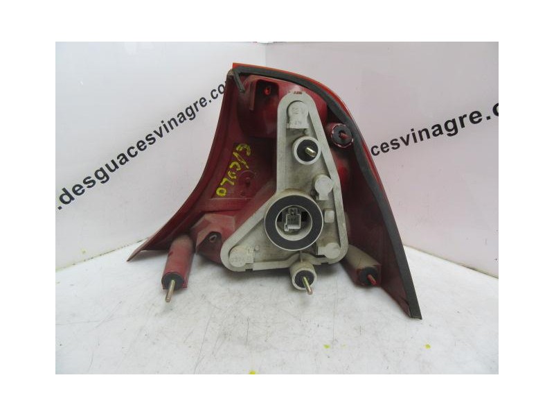 Recambio de piloto trasero izq. : ford focus : 1.8 tddi (89,73cv)4p [2001] para ford focus 1.8 tddi (89,73cv 1.8 tddi 4p referen