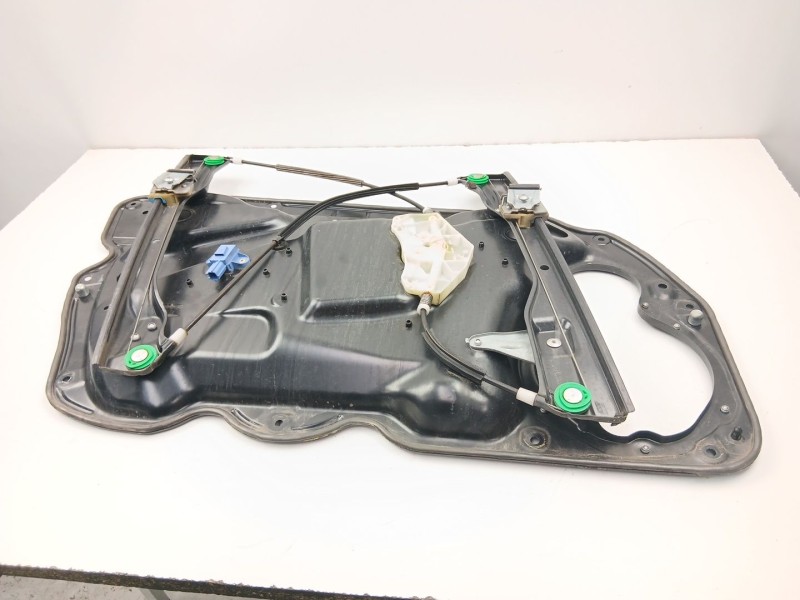 Recambio de elevalunas delantero derecho para volkswagen passat b6 (3c2) 2.0 fsi referencia OEM IAM 1K0959702K  1K0959792G