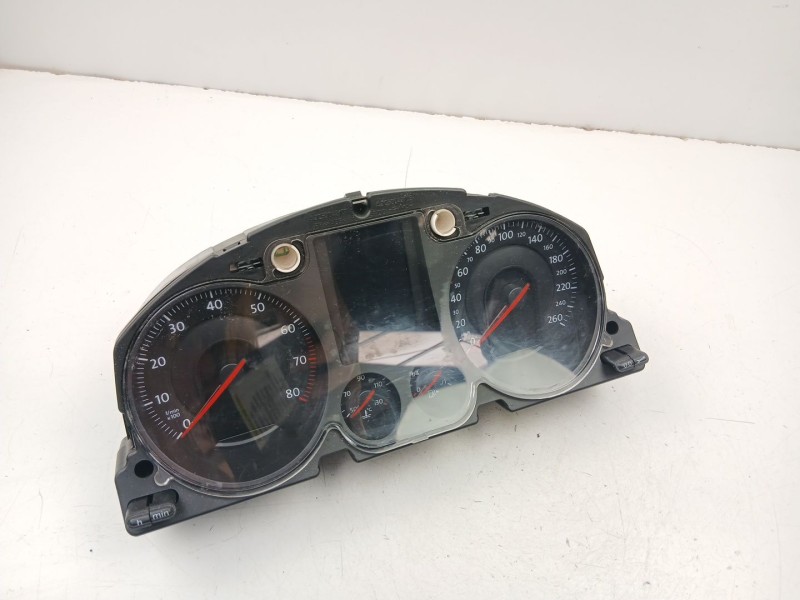 Recambio de cuadro instrumentos para volkswagen passat b6 (3c2) 2.0 fsi referencia OEM IAM 3C0920870 A2C53086538 