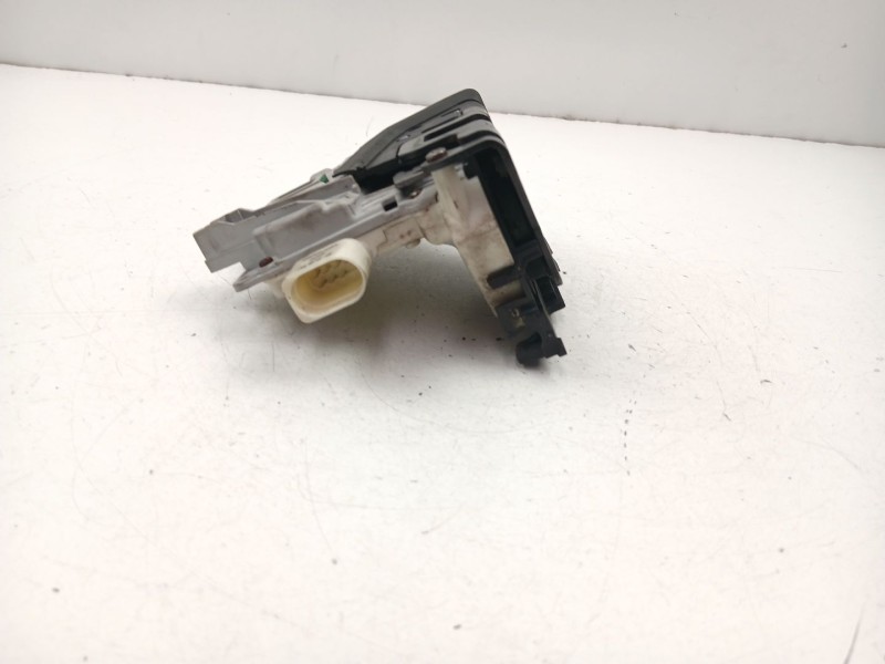 Recambio de cerradura puerta delantera derecha para volkswagen passat b6 (3c2) 2.0 fsi referencia OEM IAM 3C1837016A  