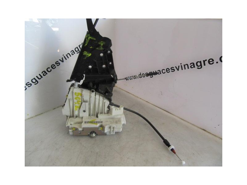 Recambio de cerradura pta. tras. izq. : m. benz a 160 : 2.0 cdi (81,58cv) [2009] para m. benz a 160 2.0 cdi referencia OEM IAM  