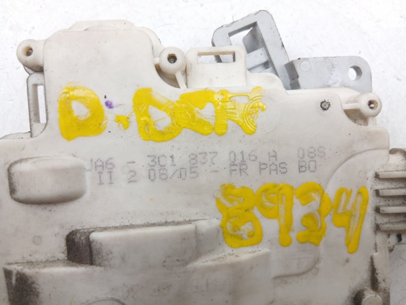 Recambio de cerradura puerta delantera derecha para volkswagen passat b6 (3c2) 2.0 fsi referencia OEM IAM 3C1837016A  