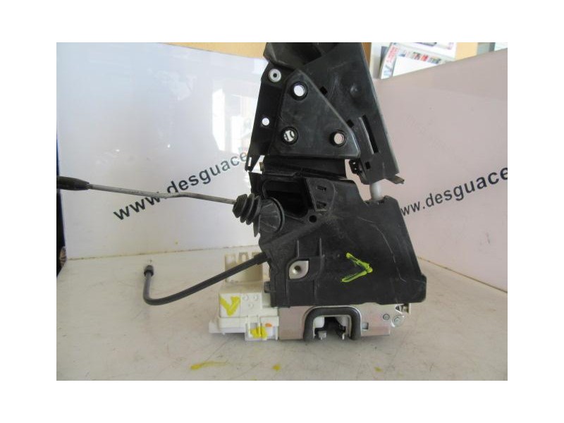 Recambio de cerradura pta. tras. izq. : m. benz a 160 : 2.0 cdi (81,58cv) [2009] para m. benz a 160 2.0 cdi referencia OEM IAM  