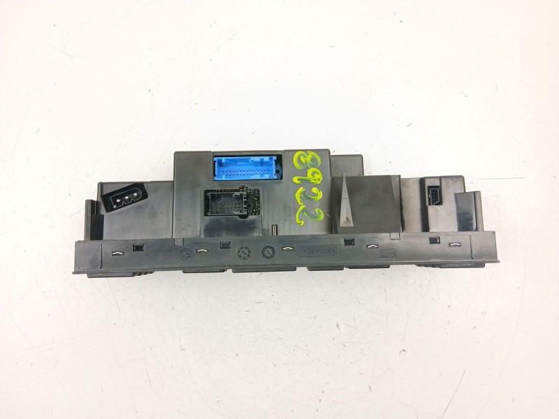 Recambio de mandos calefaccion aire para bmw 5 (e39) 525 tds referencia OEM IAM 64118391186  