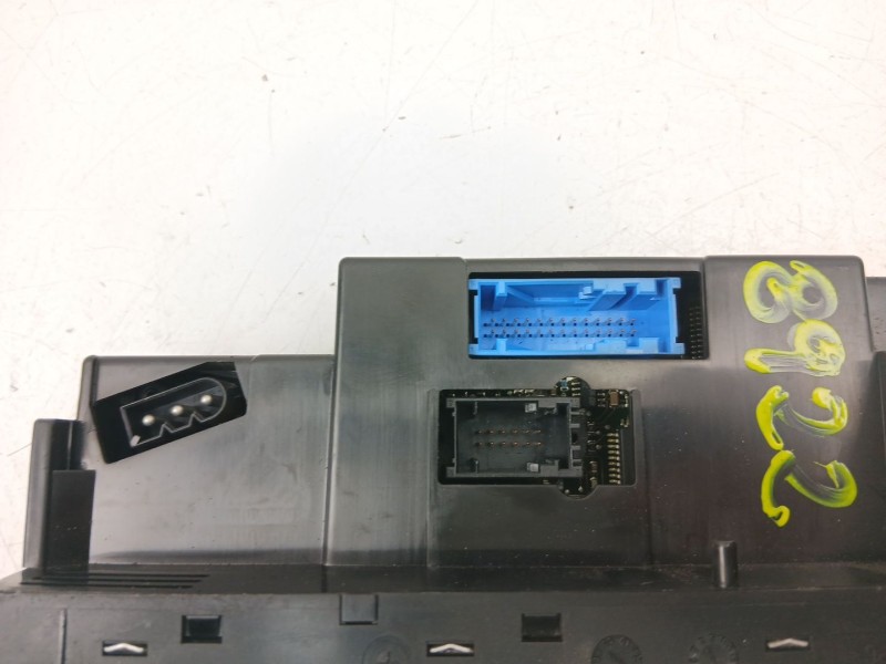 Recambio de mandos calefaccion aire para bmw 5 (e39) 525 tds referencia OEM IAM 64118391186  