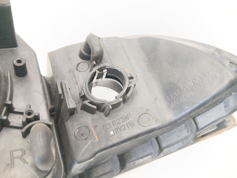 Recambio de faro derecho para bmw 5 (e39) 525 tds referencia OEM IAM 63126902426  