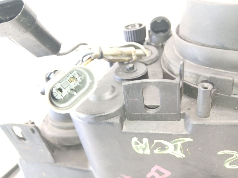 Recambio de faro derecho para bmw 5 (e39) 525 tds referencia OEM IAM 63126902426  