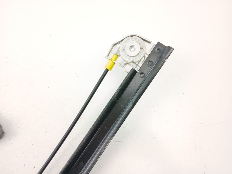 Recambio de elevalunas trasero derecho para bmw 5 (e39) 525 tds referencia OEM IAM 51358159836  