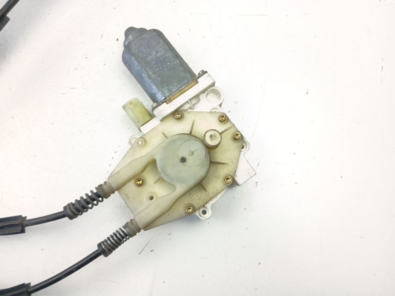 Recambio de elevalunas trasero derecho para bmw 5 (e39) 525 tds referencia OEM IAM 51358159836  