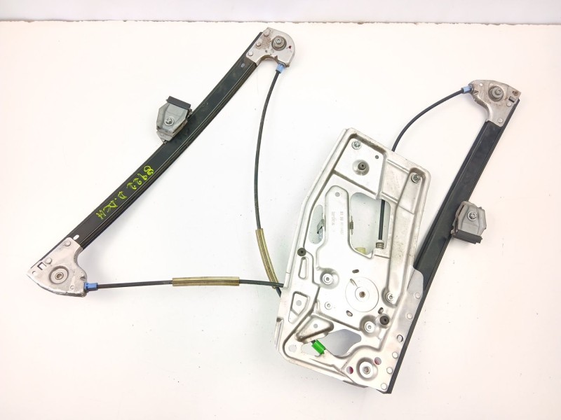 Recambio de elevalunas delantero derecho para bmw 5 (e39) 525 tds referencia OEM IAM 51338159832  