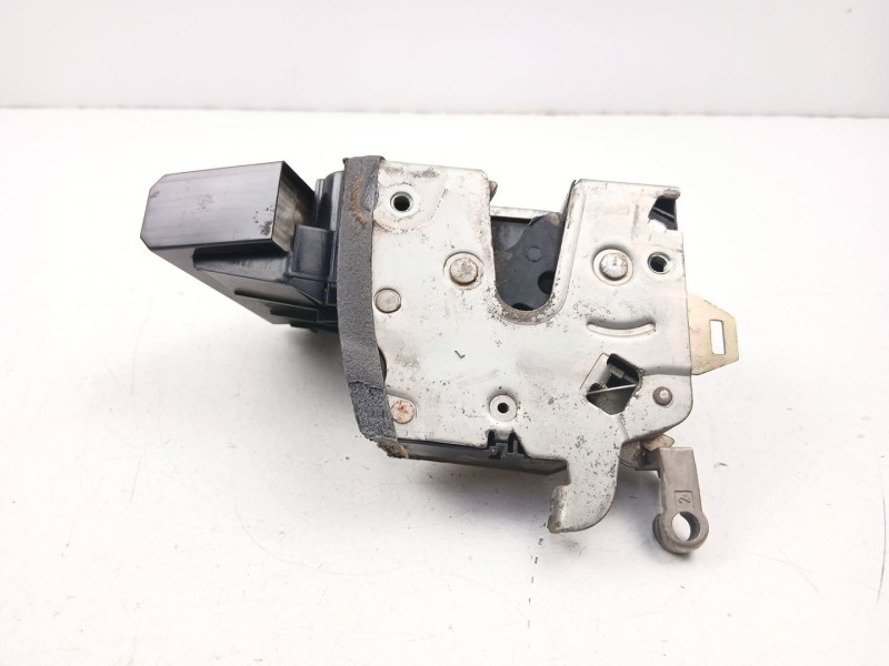 Recambio de cerradura puerta delantera izquierda para bmw 5 (e39) 525 tds referencia OEM IAM 51218235097  