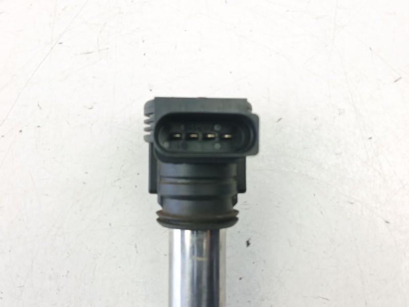 Recambio de bobina para volkswagen passat b6 (3c2) 2.0 fsi referencia OEM IAM 07K905715F  