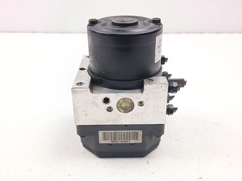 Recambio de abs para kia carnival ii (gq) 2.9 crdi referencia OEM IAM 2K56T437A0 BH60104700 