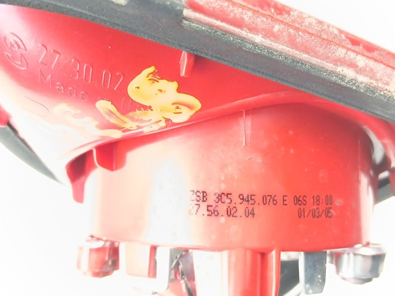 Recambio de piloto porton derecho para volkswagen passat b6 (3c2) 2.0 fsi referencia OEM IAM 3C5945076E  