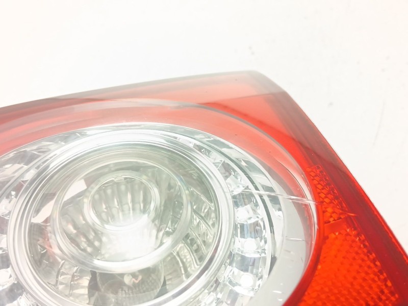 Recambio de piloto porton derecho para volkswagen passat b6 (3c2) 2.0 fsi referencia OEM IAM 3C5945076E  