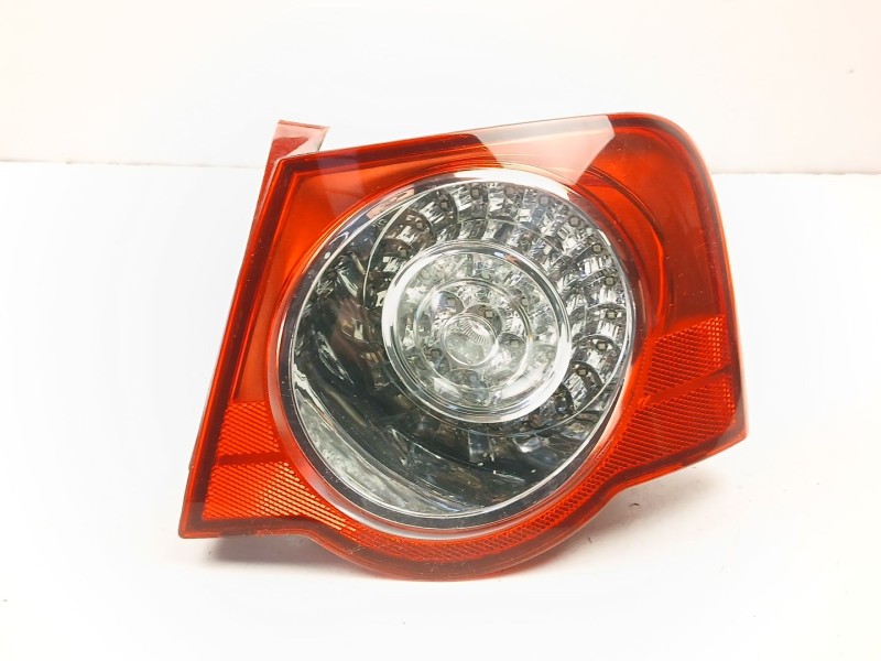 Recambio de piloto trasero derecho para volkswagen passat b6 (3c2) 2.0 fsi referencia OEM IAM 3C5945096H  