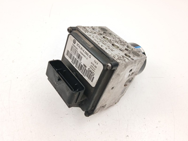 Recambio de abs para volkswagen passat b6 (3c2) 2.0 fsi referencia OEM IAM 3C0614095G  