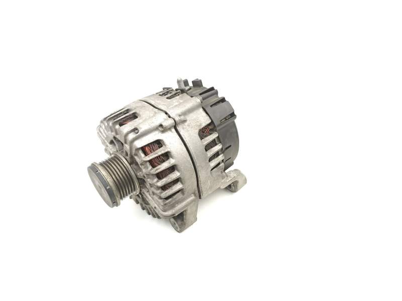 Recambio de alternador para bmw 1 (f20) 118 d referencia OEM IAM 7823343 FG18S045 
