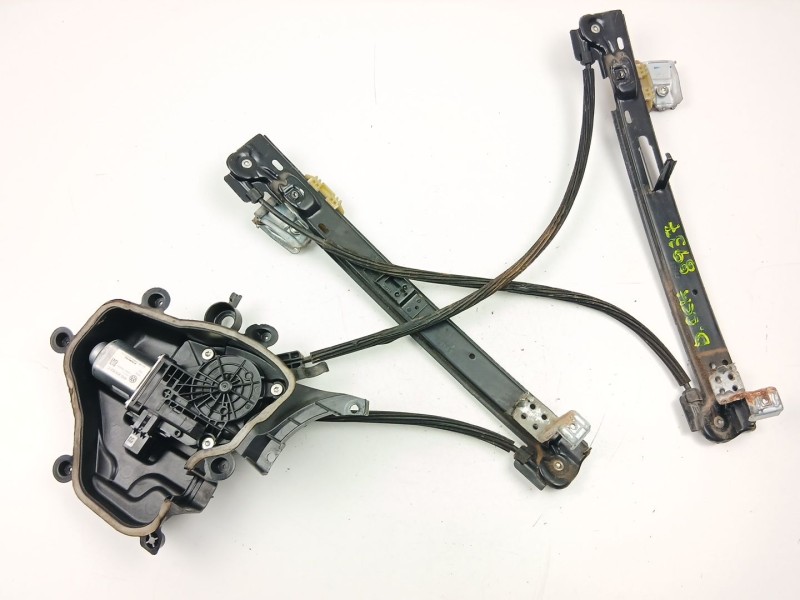 Recambio de elevalunas delantero derecho para seat ibiza iv (6j5, 6p1) 1.6 tdi referencia OEM IAM 6J4837402A  6R0959802C