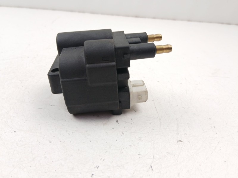 Recambio de bobina para volvo s40 i (644) 1.8 referencia OEM IAM 7700850999  