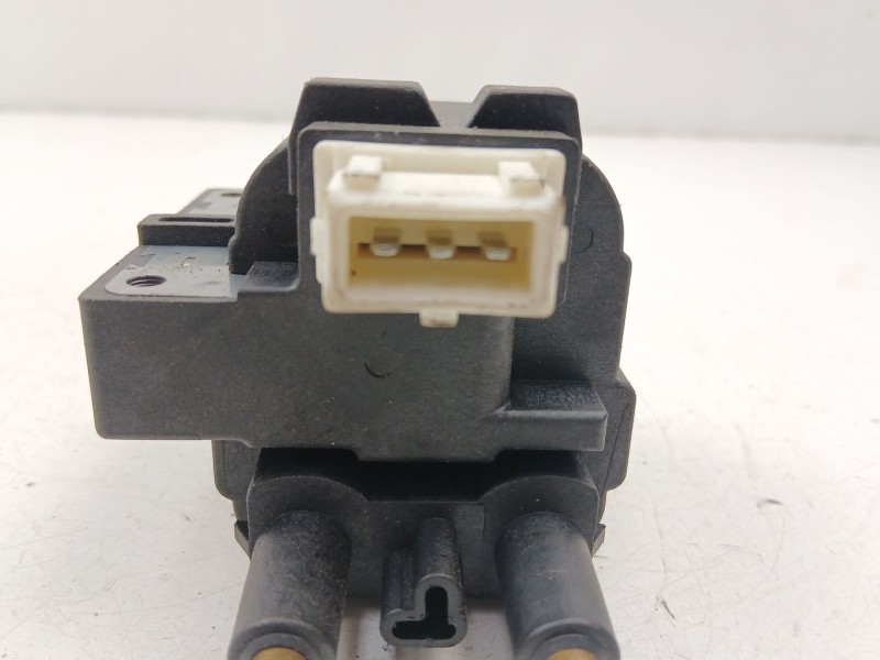 Recambio de bobina para volvo s40 i (644) 1.8 referencia OEM IAM 7700850999  