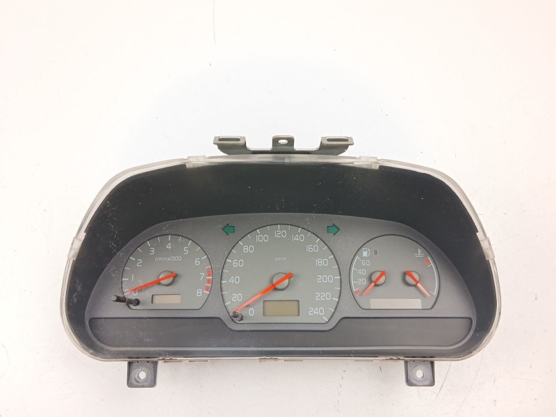 Recambio de cuadro instrumentos para volvo s40 i (644) 1.8 referencia OEM IAM 8251216  