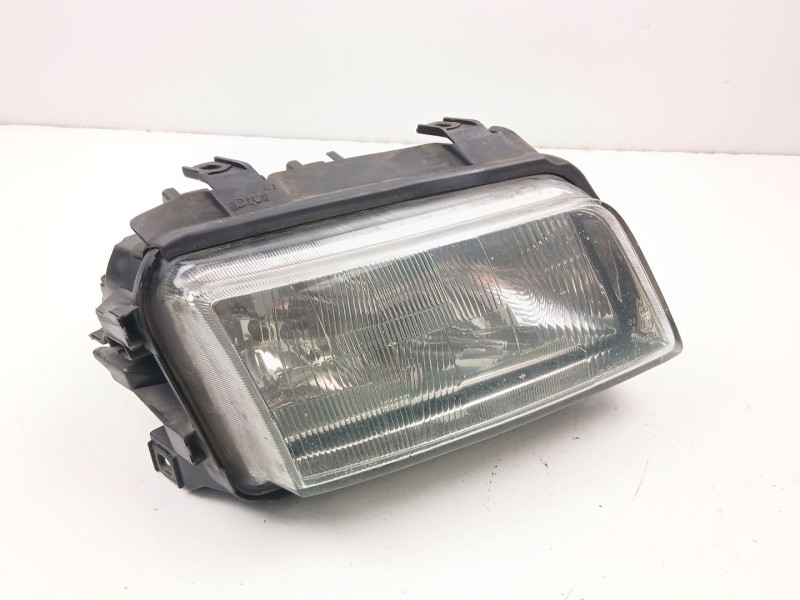 Recambio de faro derecho para audi a4 b5 (8d2) 2.6 quattro referencia OEM IAM 8D0941004E 0301094202 