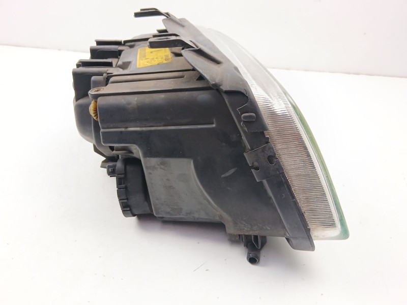Recambio de faro izquierdo para audi a4 b5 (8d2) 2.6 quattro referencia OEM IAM 8D0941003E 0301094201 