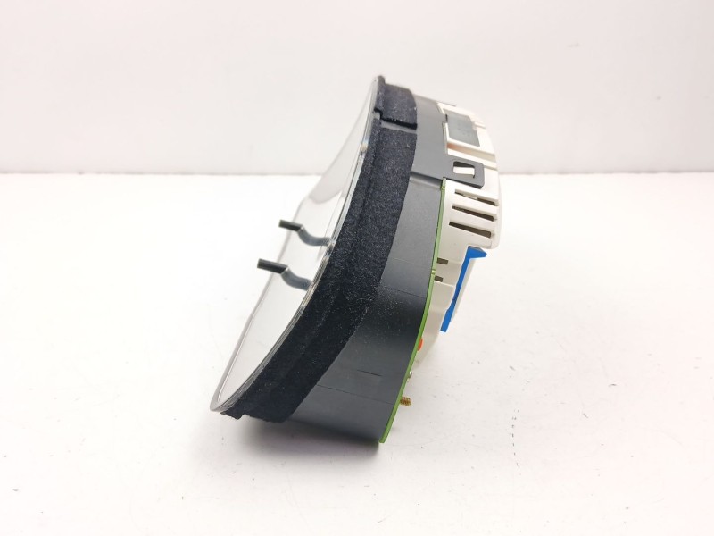 Recambio de cuadro instrumentos para audi a4 b5 (8d2) 2.6 quattro referencia OEM IAM 8D0919033F 110008698002 