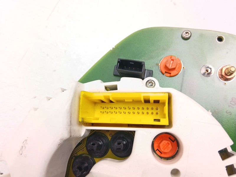 Recambio de cuadro instrumentos para audi a4 b5 (8d2) 2.6 quattro referencia OEM IAM 8D0919033F 110008698002 