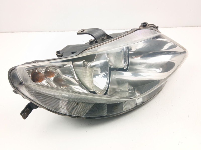 Recambio de faro derecho para seat ibiza iv (6j5, 6p1) 1.6 tdi referencia OEM IAM 6J1941006D 89319111 