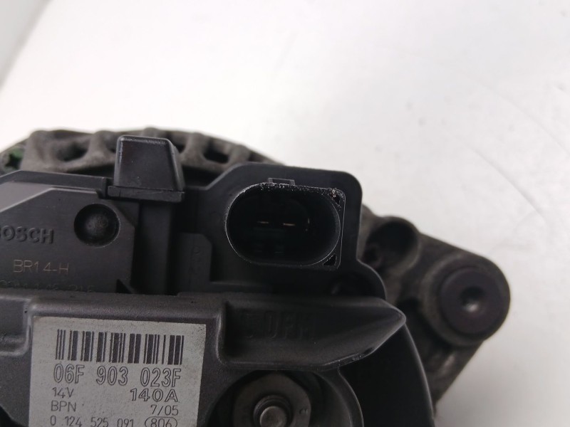Recambio de alternador para volkswagen passat b6 (3c2) 2.0 fsi referencia OEM IAM 06F903023F 0124525091 