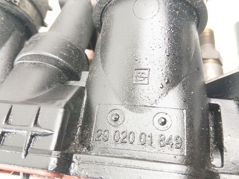 Recambio de colector admision para volkswagen passat b6 (3c2) 2.0 fsi referencia OEM IAM 06D133209S 2902001849 