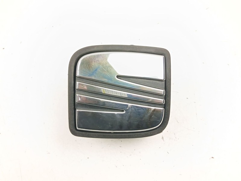 Recambio de manilla maletero para seat ibiza iv (6j5, 6p1) 1.6 tdi referencia OEM IAM 6J4827565D  6J4827565E