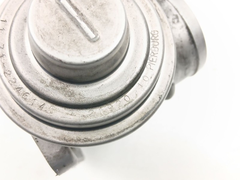 Recambio de valvula egr para bmw 5 (e39) 525 tds referencia OEM IAM 11712246145 72192010 
