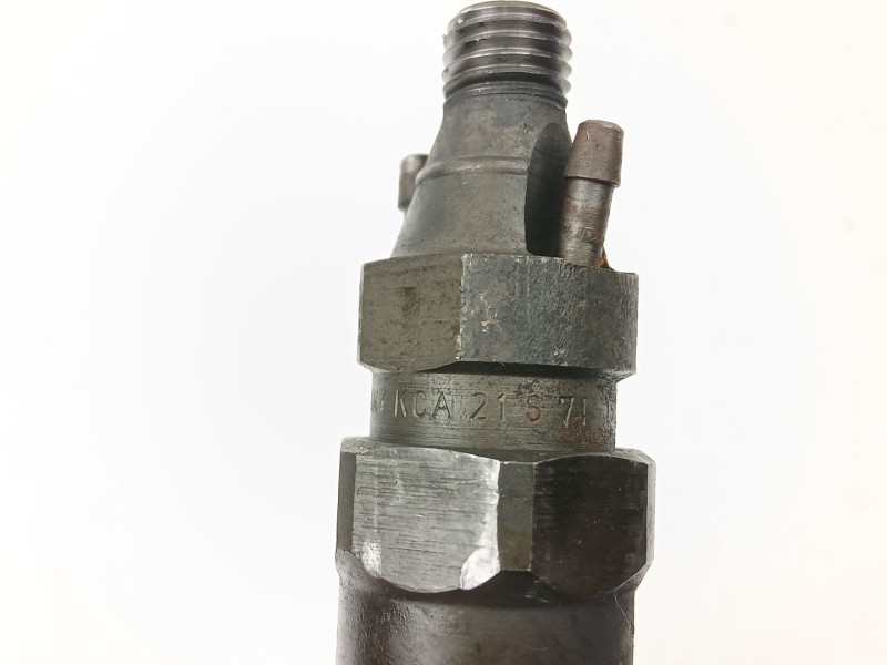 Recambio de inyectores juego para bmw 5 (e39) 525 tds referencia OEM IAM 13532245811 13512245810 KCA21S91