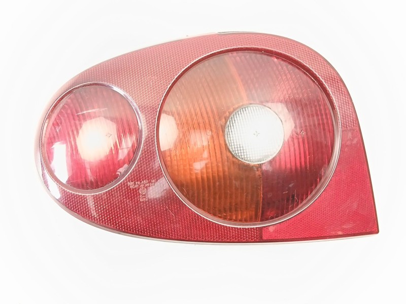 Recambio de piloto trasero izquierdo para renault megane 1.9 d referencia OEM IAM 7700428056  