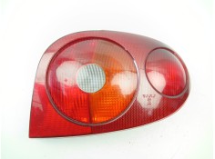 Recambio de piloto trasero derecho para renault megane 1.9 d referencia OEM IAM 7700428057   2