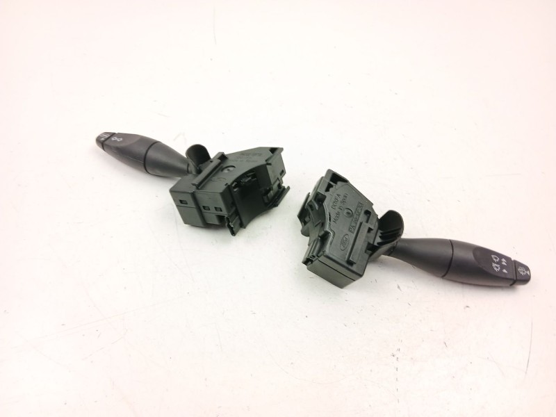 Recambio de mando luces y limpias para ford focus 1.8 d referencia OEM IAM 98AG13335BG  98AG17A553CC
