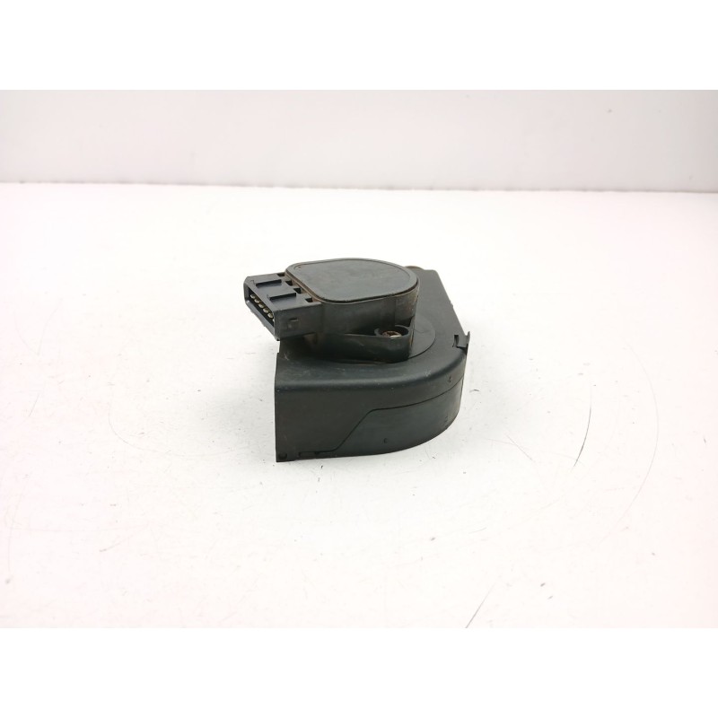Recambio de potenciometro aceleracion para renault clio ii (bb_, cb_) 1.9 dti (b/cb0u) referencia OEM IAM 7700431917  