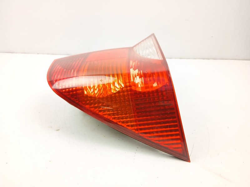 Recambio de piloto trasero izquierdo para ford focus i sedán (dfw) 1.6 16v referencia OEM IAM 1M5113405BB  