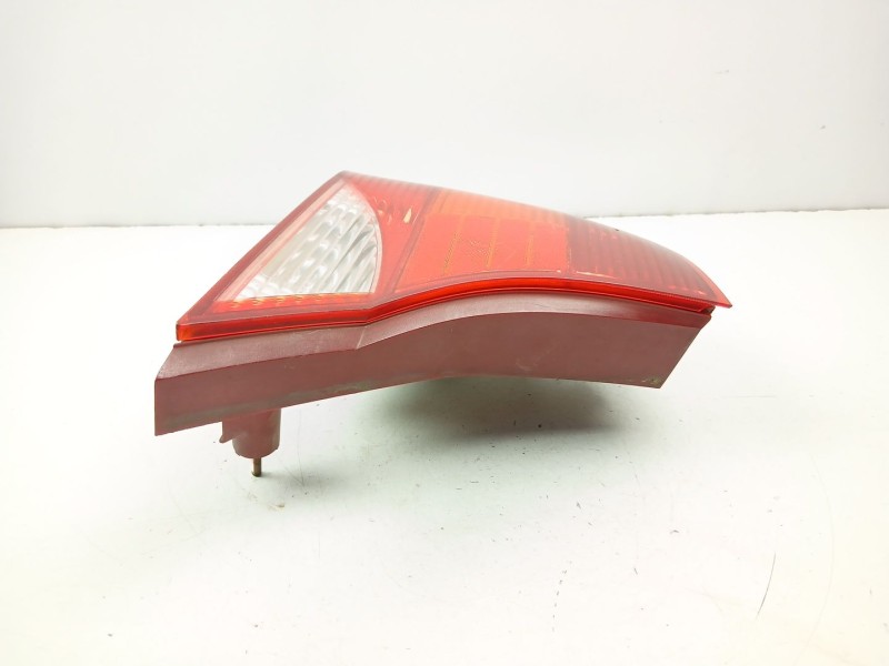 Recambio de piloto trasero izquierdo para ford focus i sedán (dfw) 1.6 16v referencia OEM IAM 1M5113405BB  