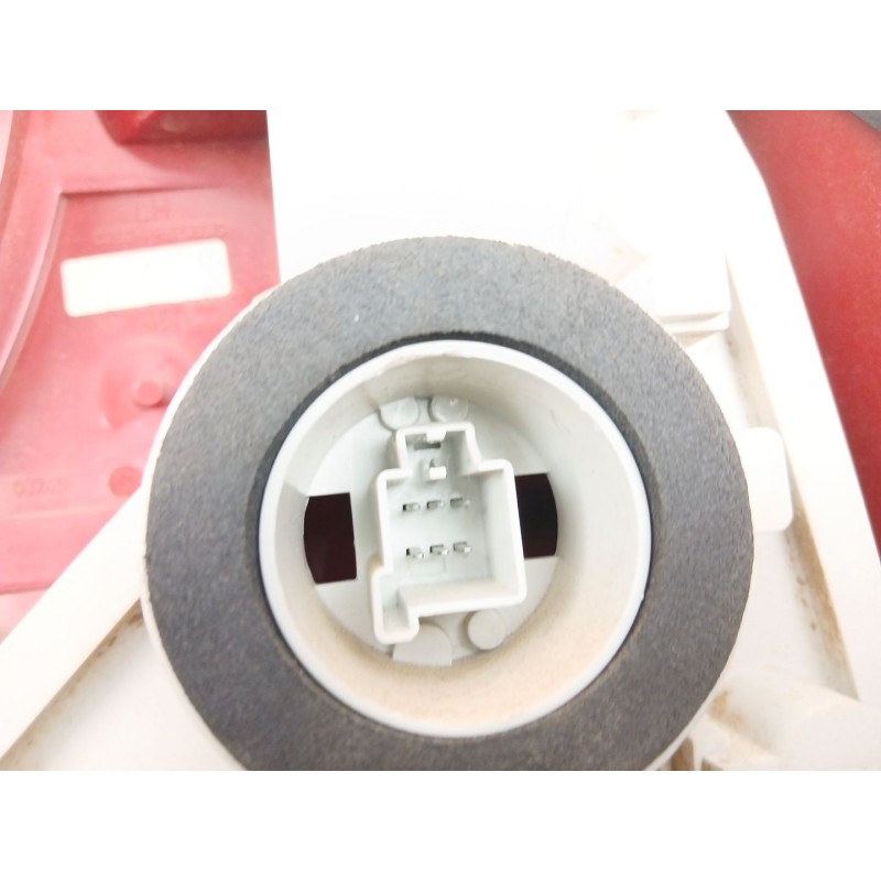 Recambio de piloto trasero izquierdo para ford focus i sedán (dfw) 1.6 16v referencia OEM IAM 1M5113405BB  