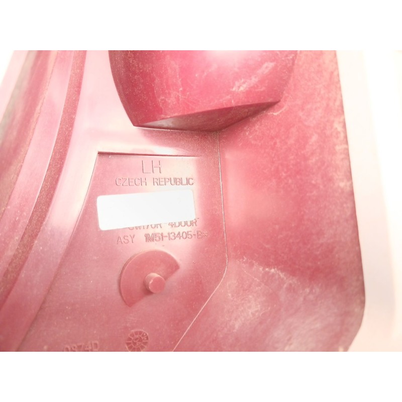 Recambio de piloto trasero izquierdo para ford focus i sedán (dfw) 1.6 16v referencia OEM IAM 1M5113405BB  