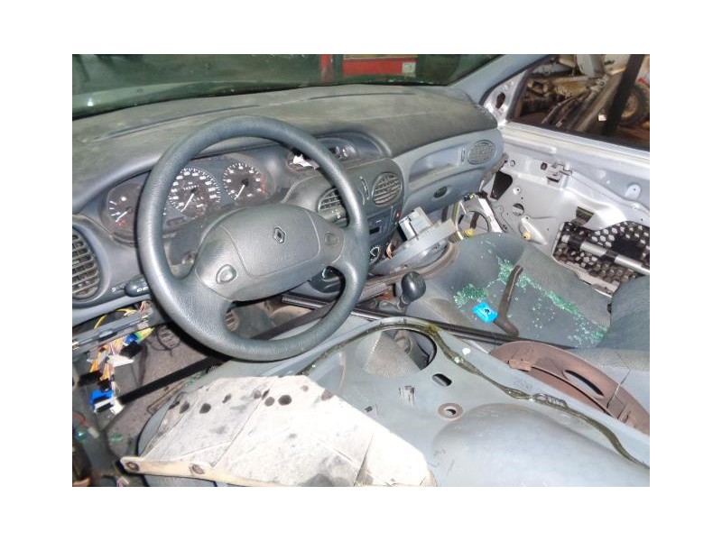 renault megane del año 1996